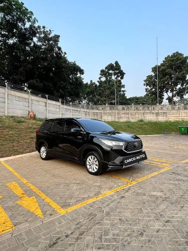 Toyota Innova Zenix 2.0L V 2023 Modellista Record