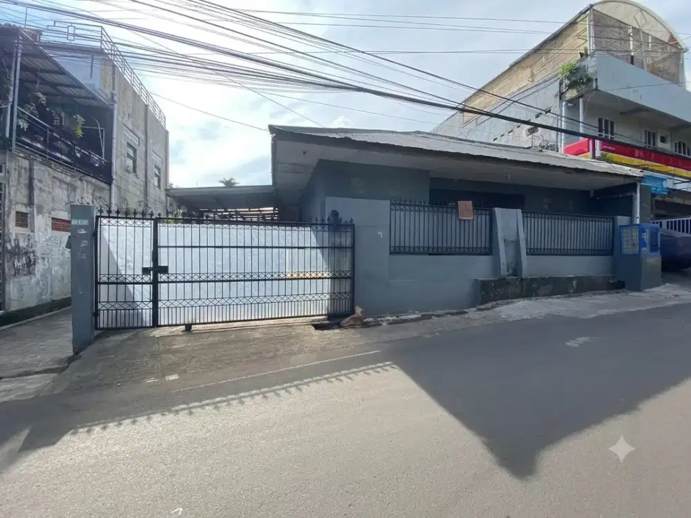 DIJUAL RUMAH UNTUK USAHA ATAU HUNIAN SANGAT STRATEGIS DI CIPEDES SAYAP SUKAJADI BANDUNG