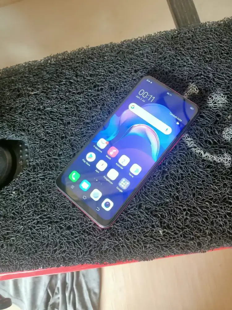vivo v15 pro ram 6/128 minus finger print off mlus unit charger