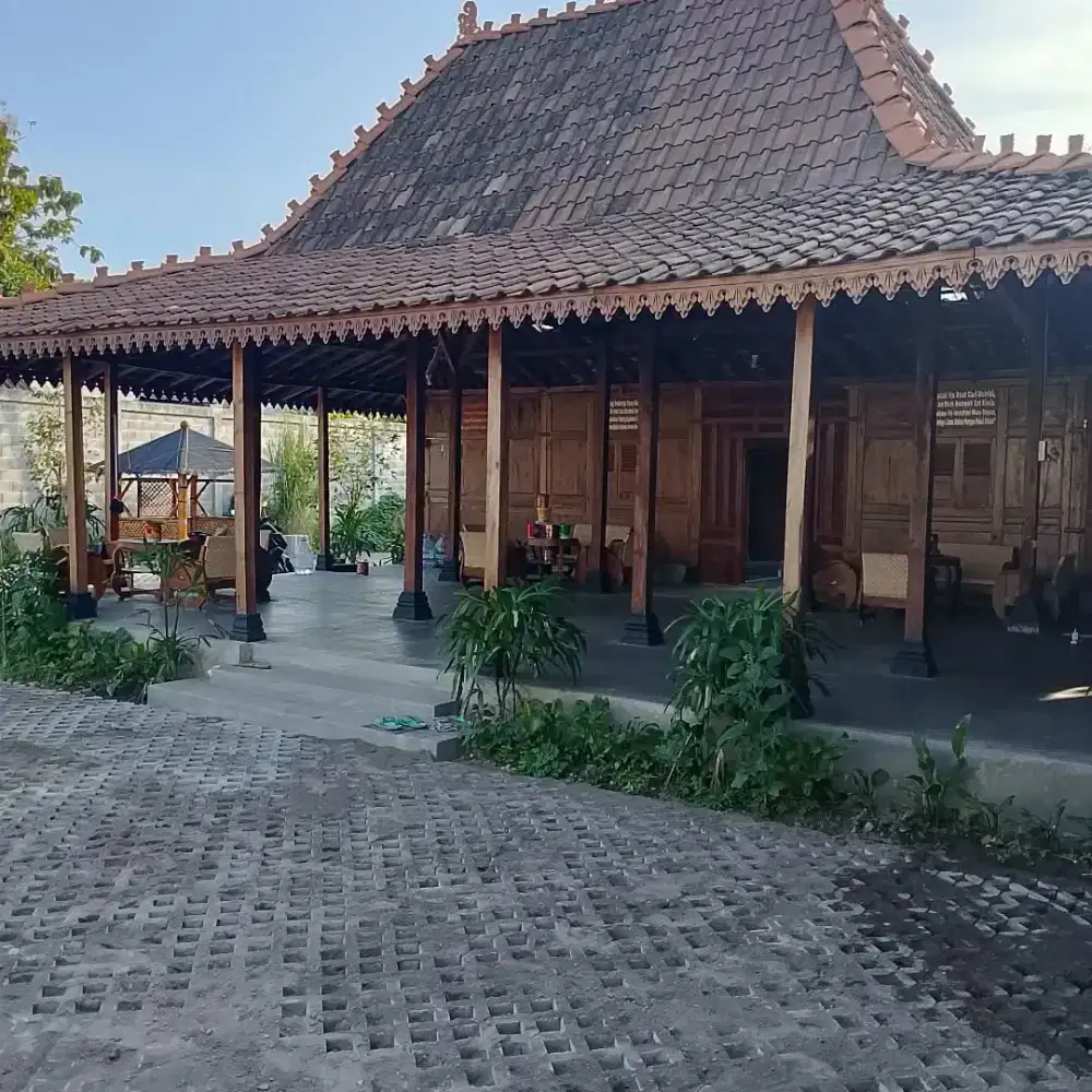Rumah Limasan.Rumah kayu.Rumah klasik