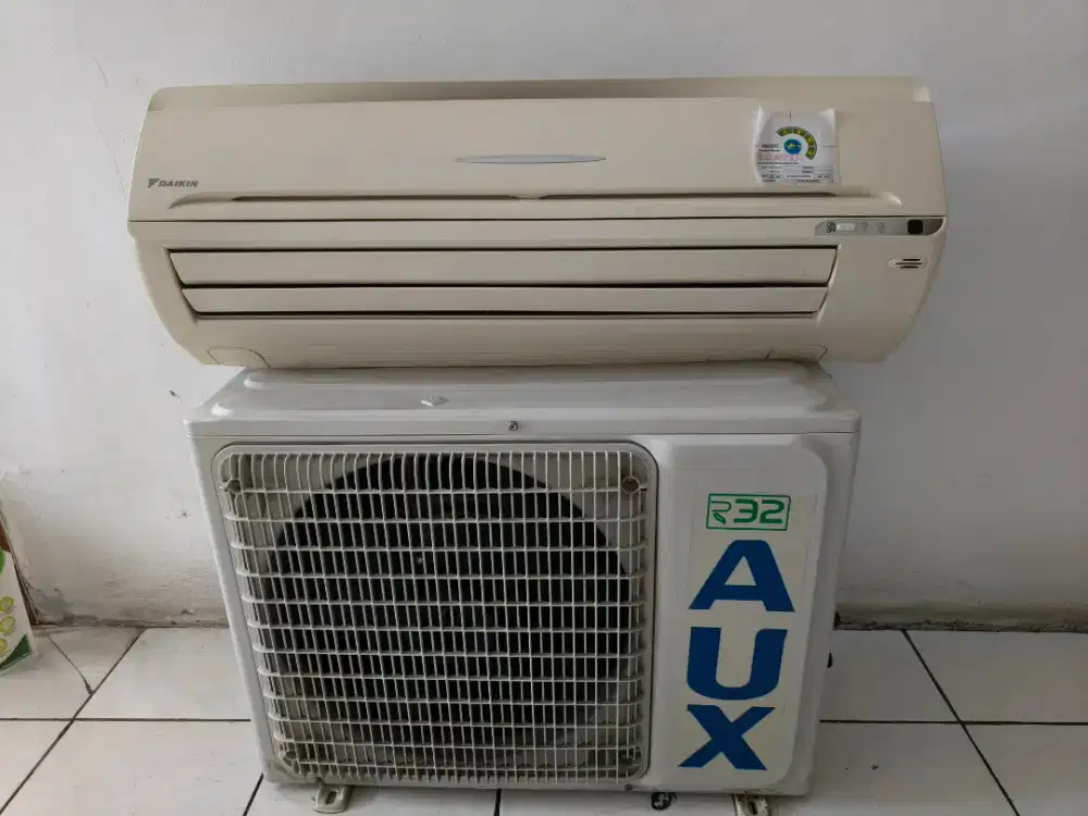 Ac Daikin 1pk full Original