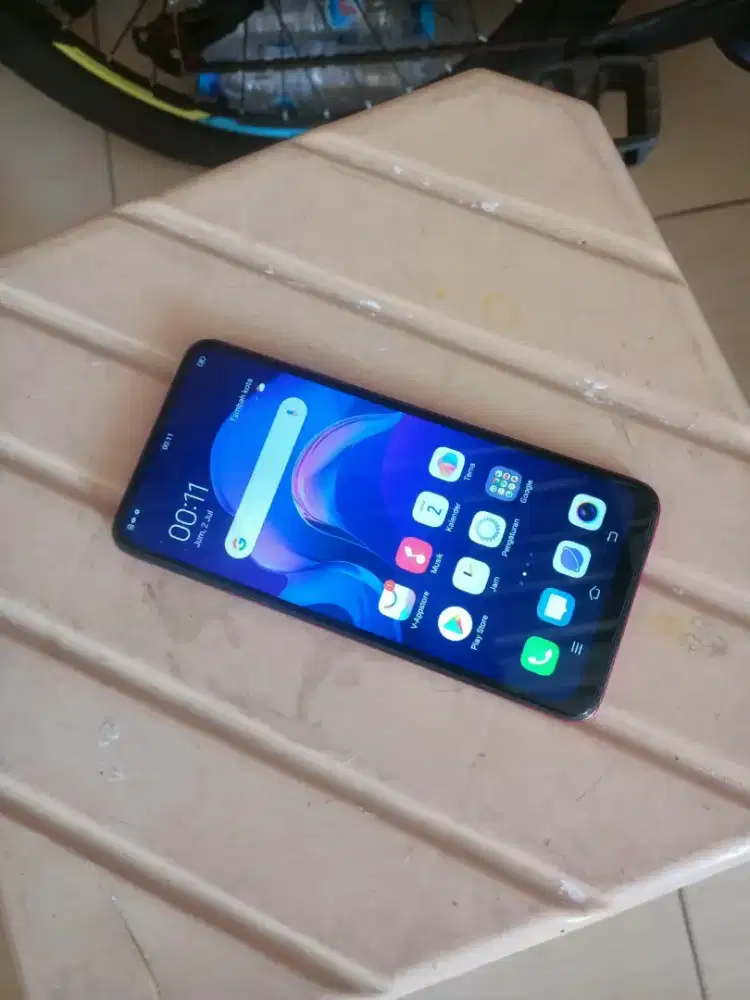 vivo v15 pro ram 6/128 minus finger print off mlus unit charger