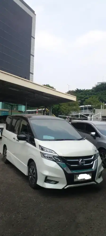 TERMURAH CASH FAST SALE SERENA 2.0 HIGHWAY STAR C27 PUTIH 2 TONE 2024