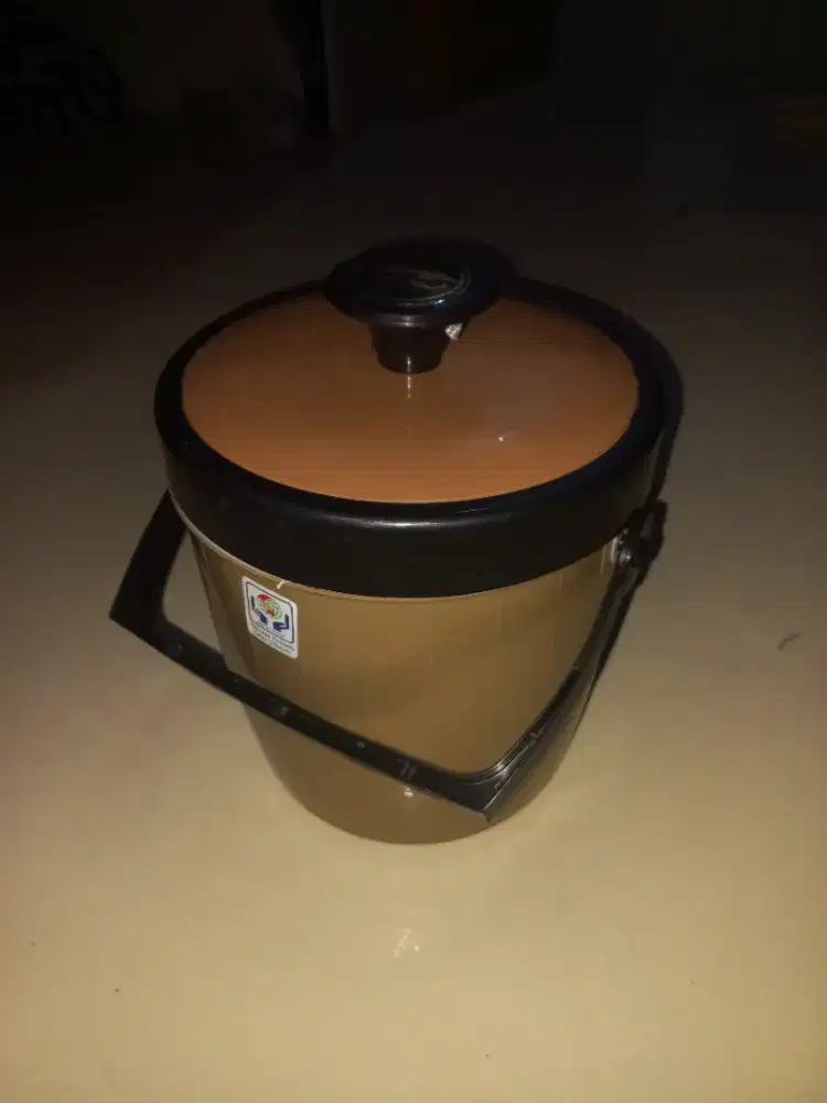 Termos Es dan Nasi