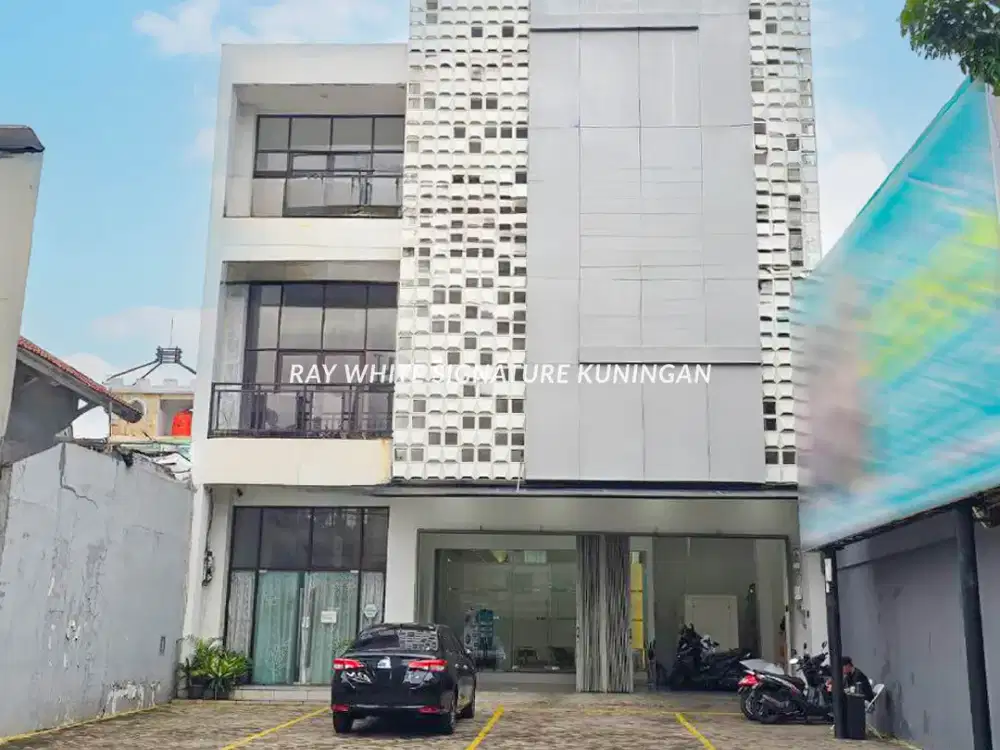 Ruko Gandeng Bintaro Sektor 3 Cocok Untuk Klinik Kantor