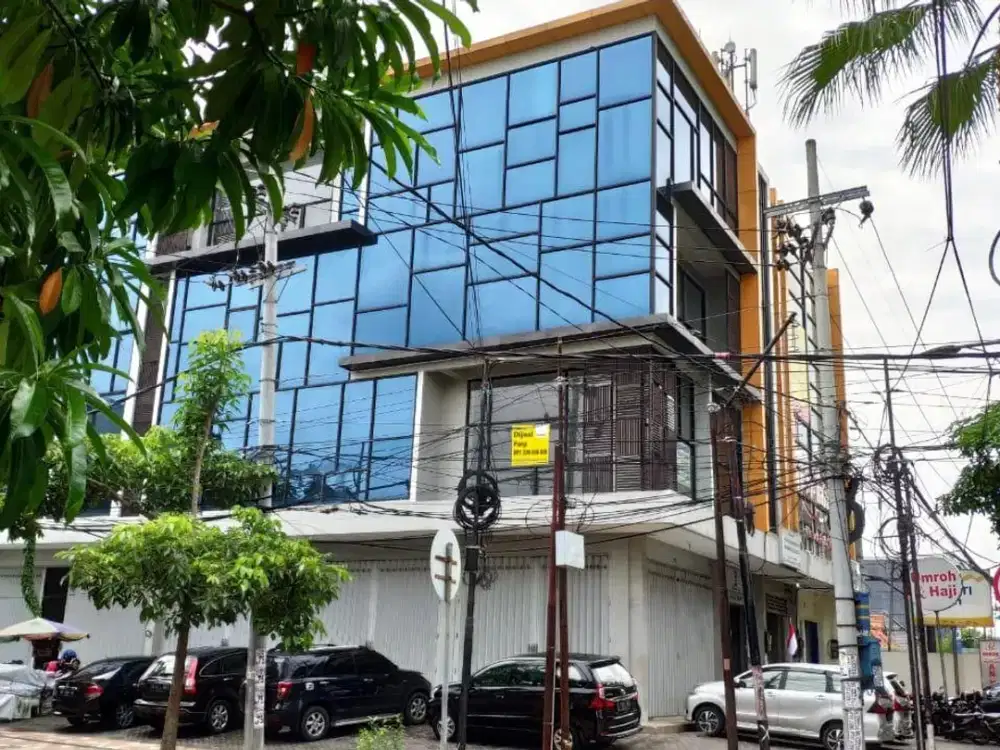 Ruko di Raya Diponegoro