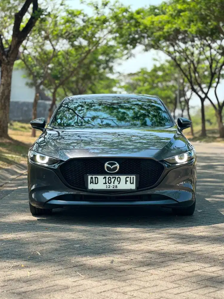 MAZDA 3 HATCHBACK SKY ACTIVE G 2023 MATIC LIKE NEW