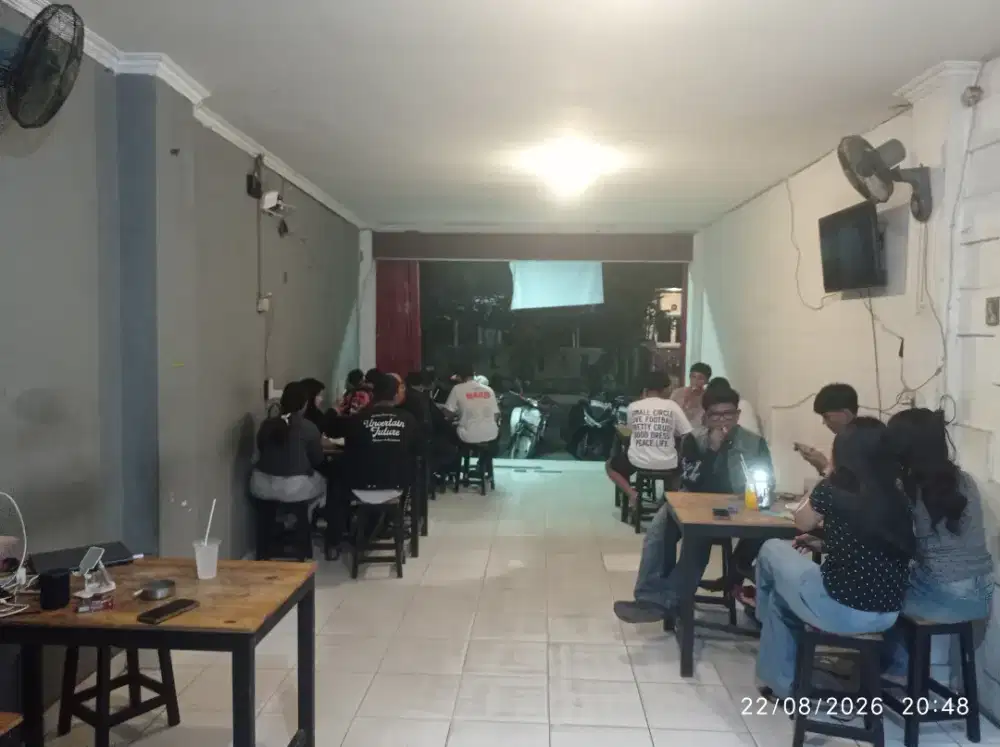 Waiters Pria/Wanita untuk warkop
