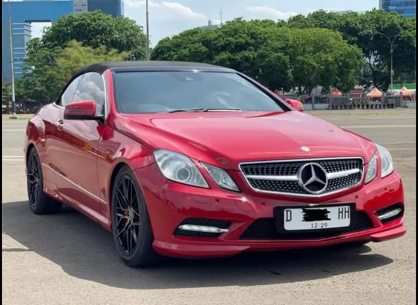 MERCY E250 CABRIOLET AT 2013 MERAH