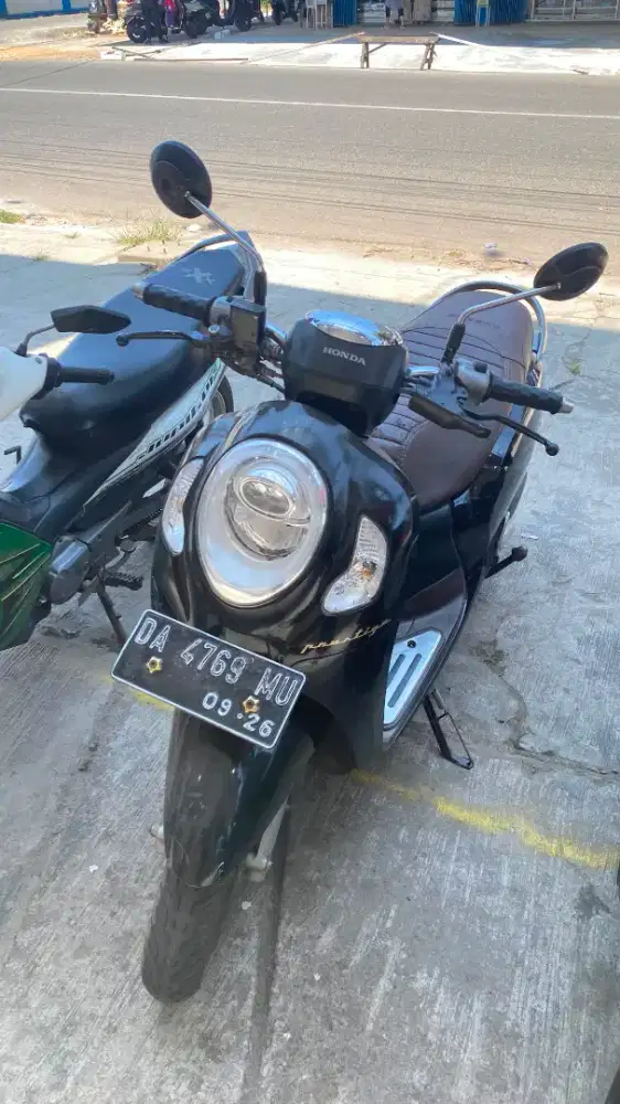 Honda scoopy 2021