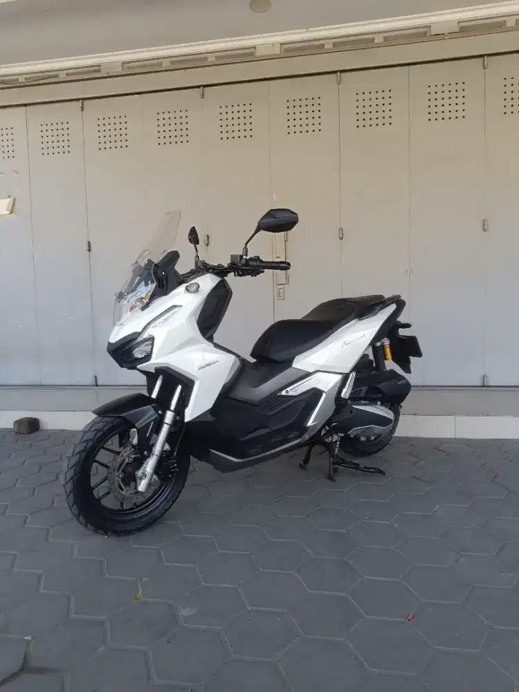 Honda ADV 160 CBS 2023 mulus