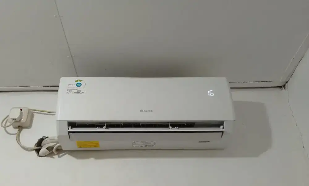 Di jual AC GREE 1/2 Pk