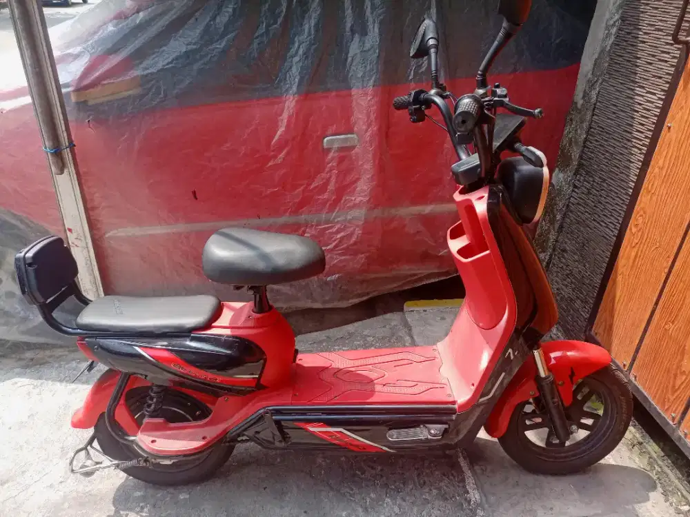 Sepeda listrik Genio