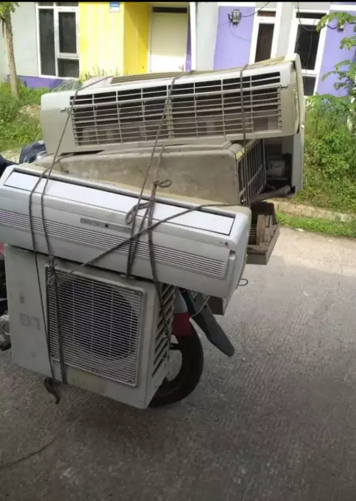 Di Cari untuk di beli. AC rusak / AC mati.