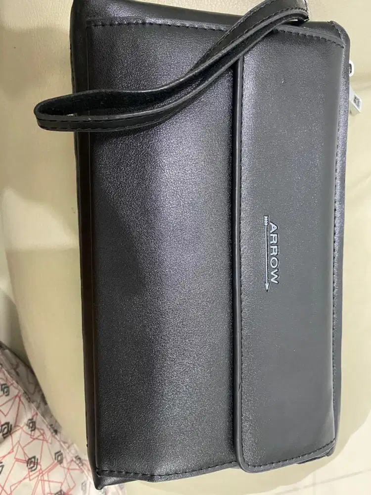 Tas clutch arrow 100% original