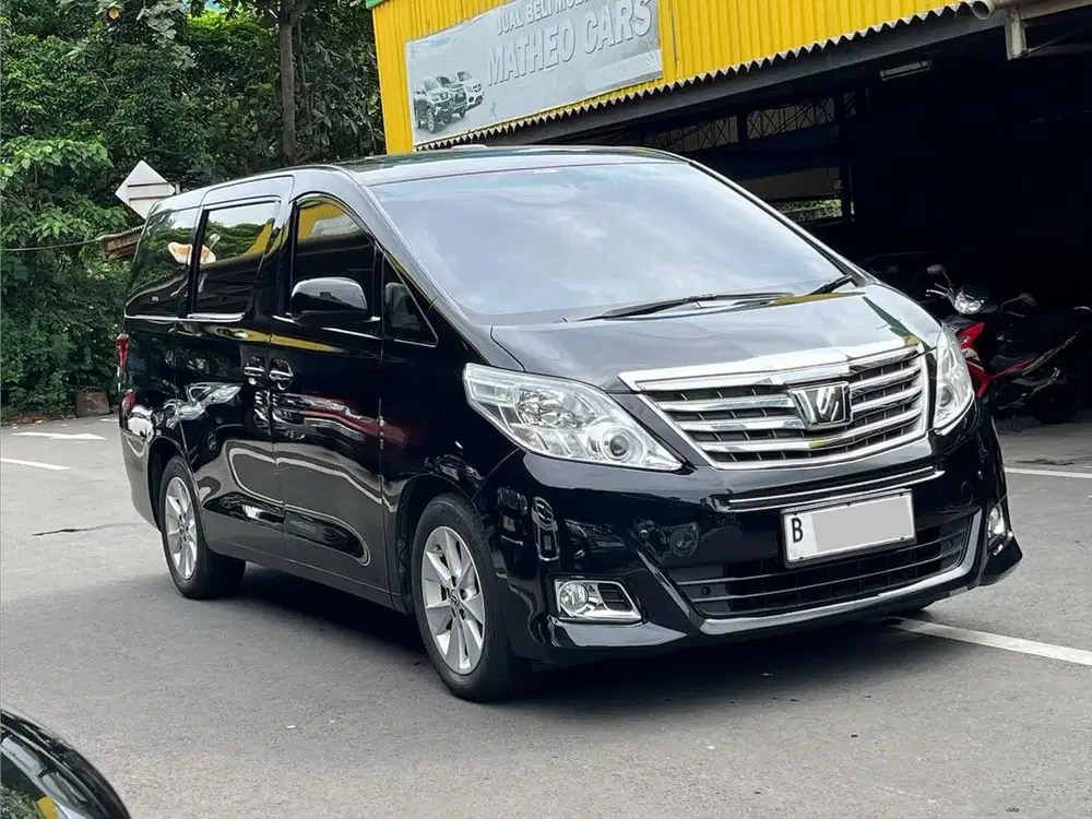 TOYOTA ALPHARD G ATPM AT HITAM 2014 - TERMURAH!!