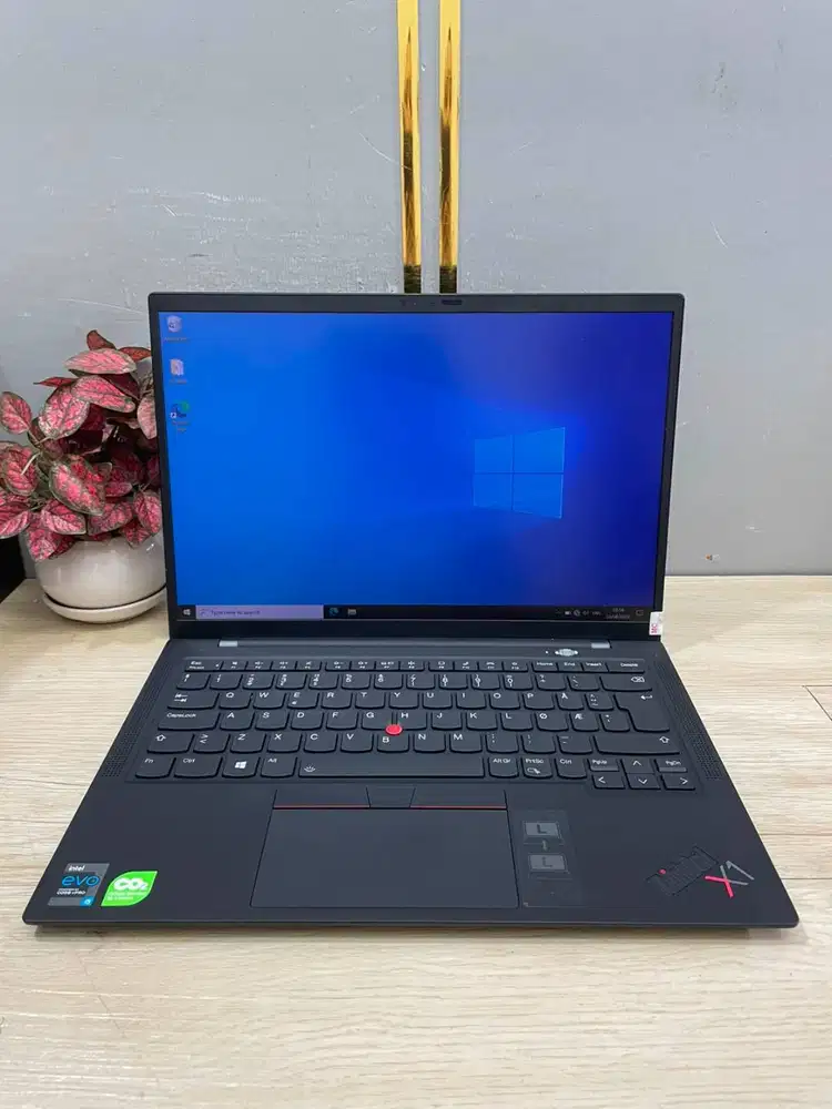 Lenovo Thinkpad X1 CARBON Core i5-1145G7 RAM 16GB 14inch N-ETM