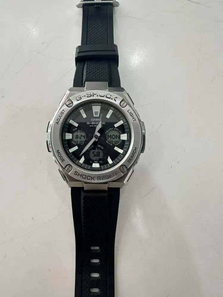 gshock gst 130l