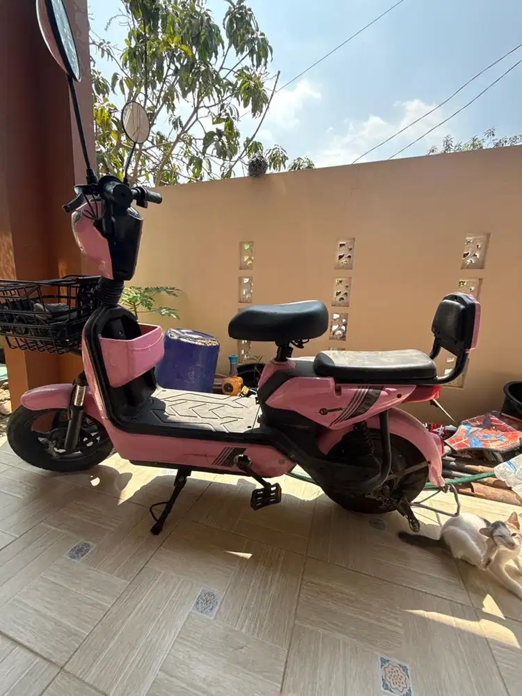 Dijual sepeda listrik merk GODA