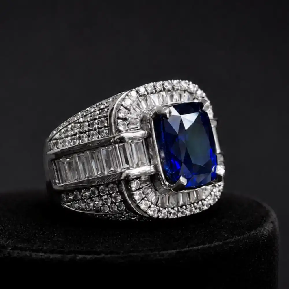 Blue Safir Srilanka Royal Vivid