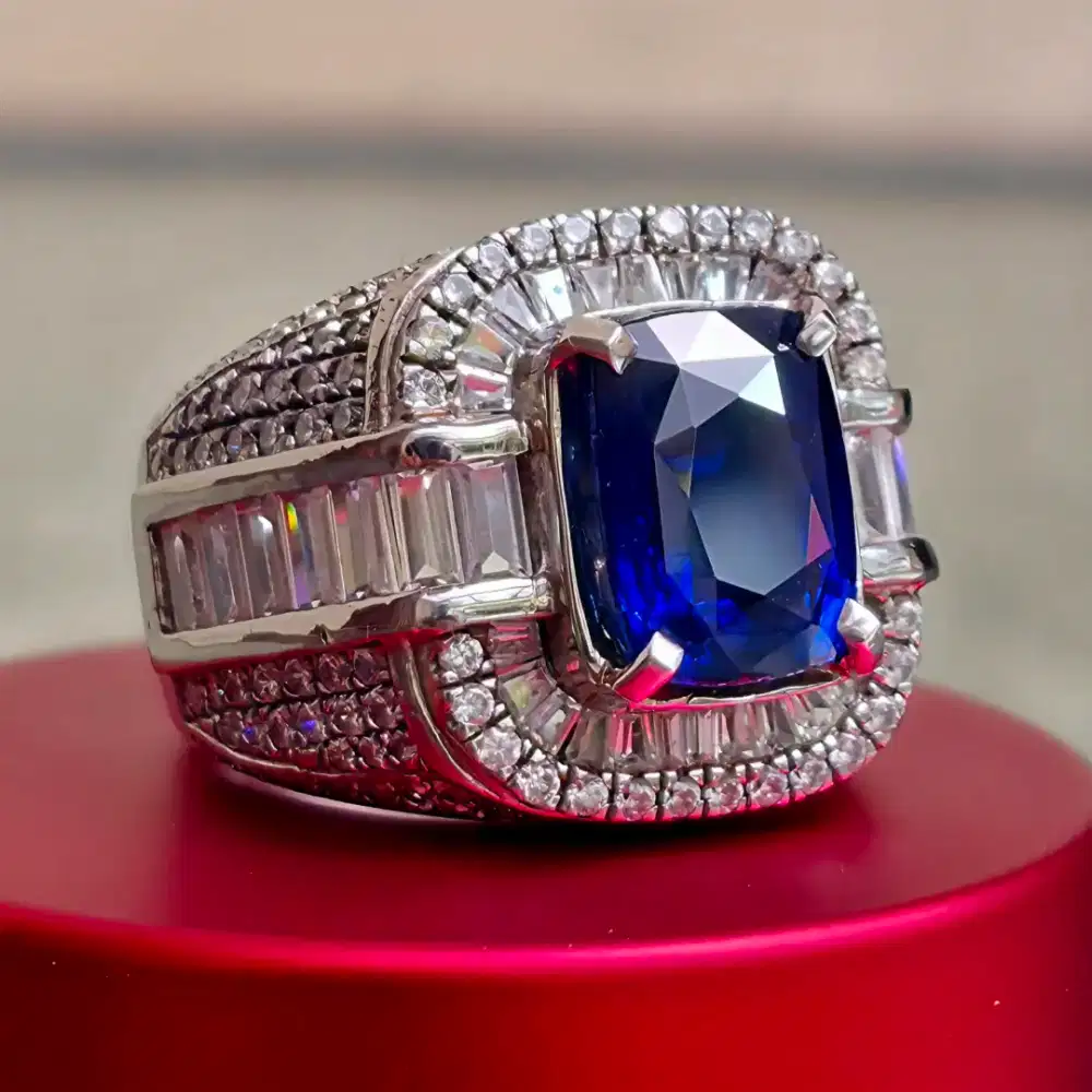Blue Safir Srilanka Royal Vivid