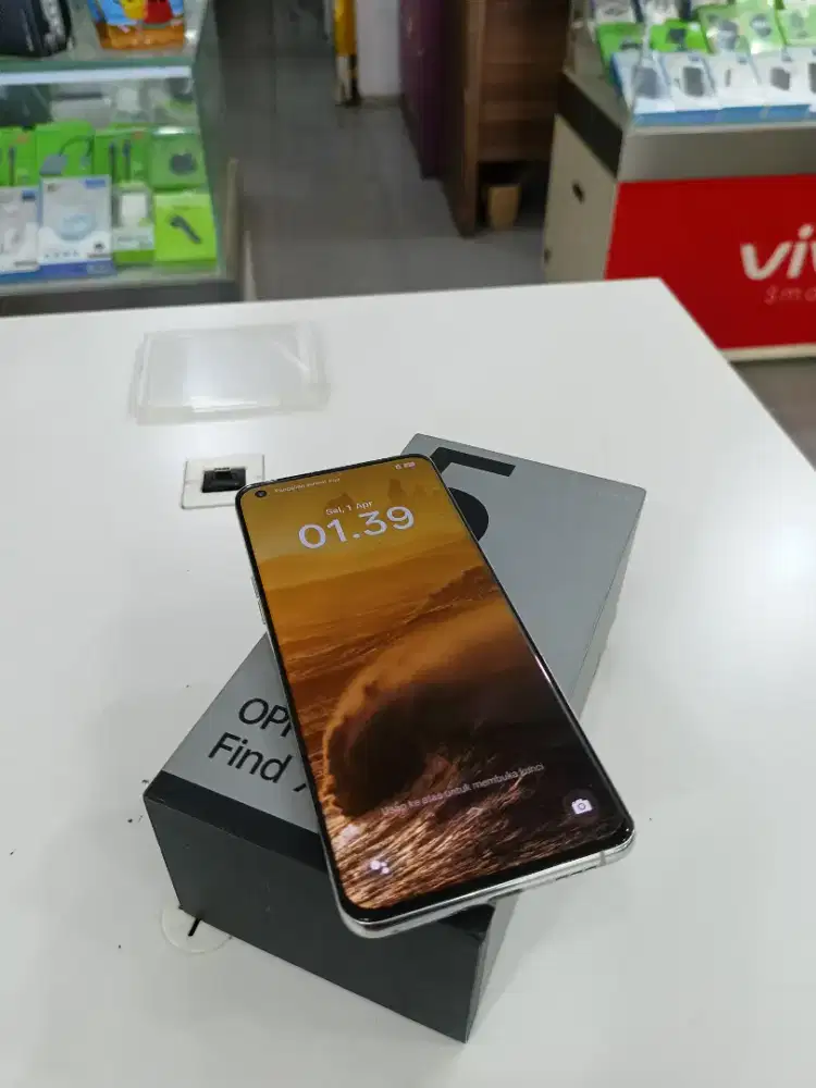 oppo find X5 pro 5G 12/256,seken seoerti baru,belum pernah bongkar