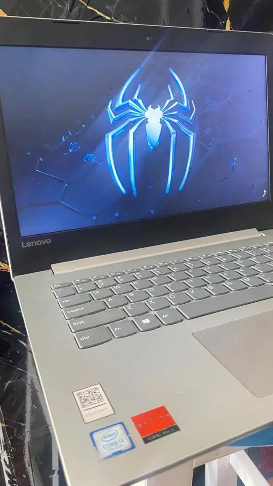 LAPTOP LENOVO IDAPAD 330