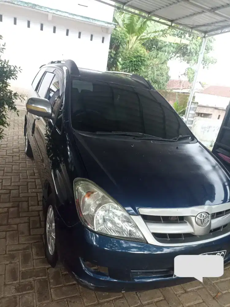 Toyota Kijang innova 2.0 MT