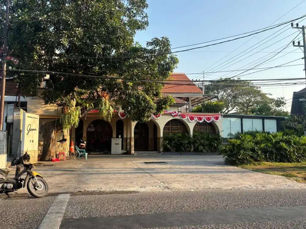 DIJUAL RUMAH USAHA 0 JALAN RAYA MUSI SURABAYA PUSAT/BARAT DEKAT CIPUTRA WORLD MAYJEND SUNGKONO INDRAGIRI TUNJUNGAN