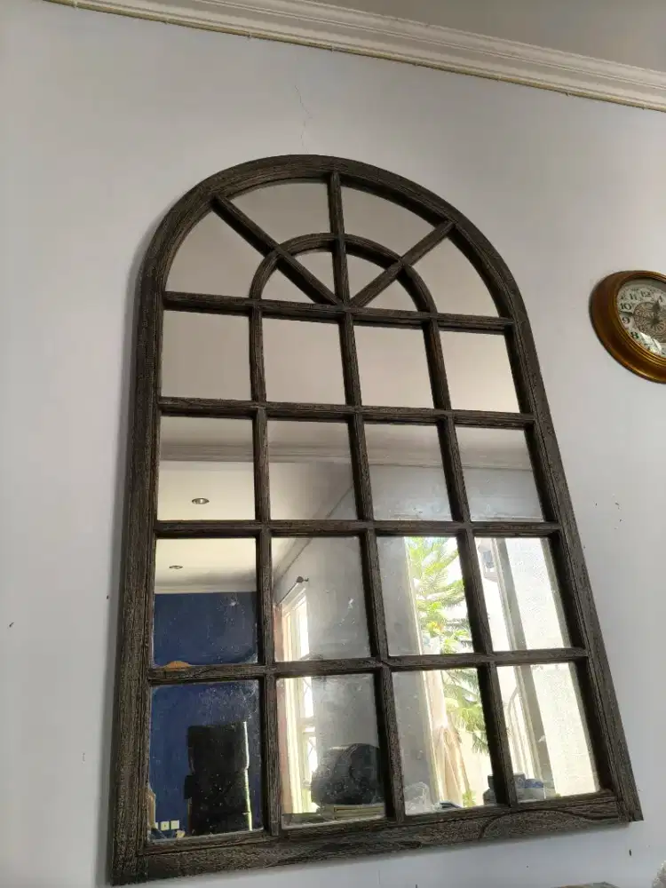 Cermin Estetik Kayu Mindi