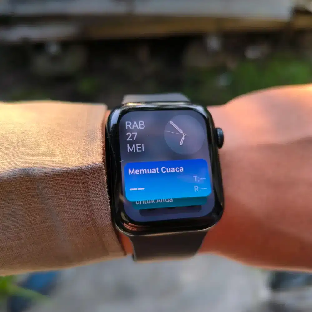 Apple Watch Se Gen 2 44mm resmi ibox