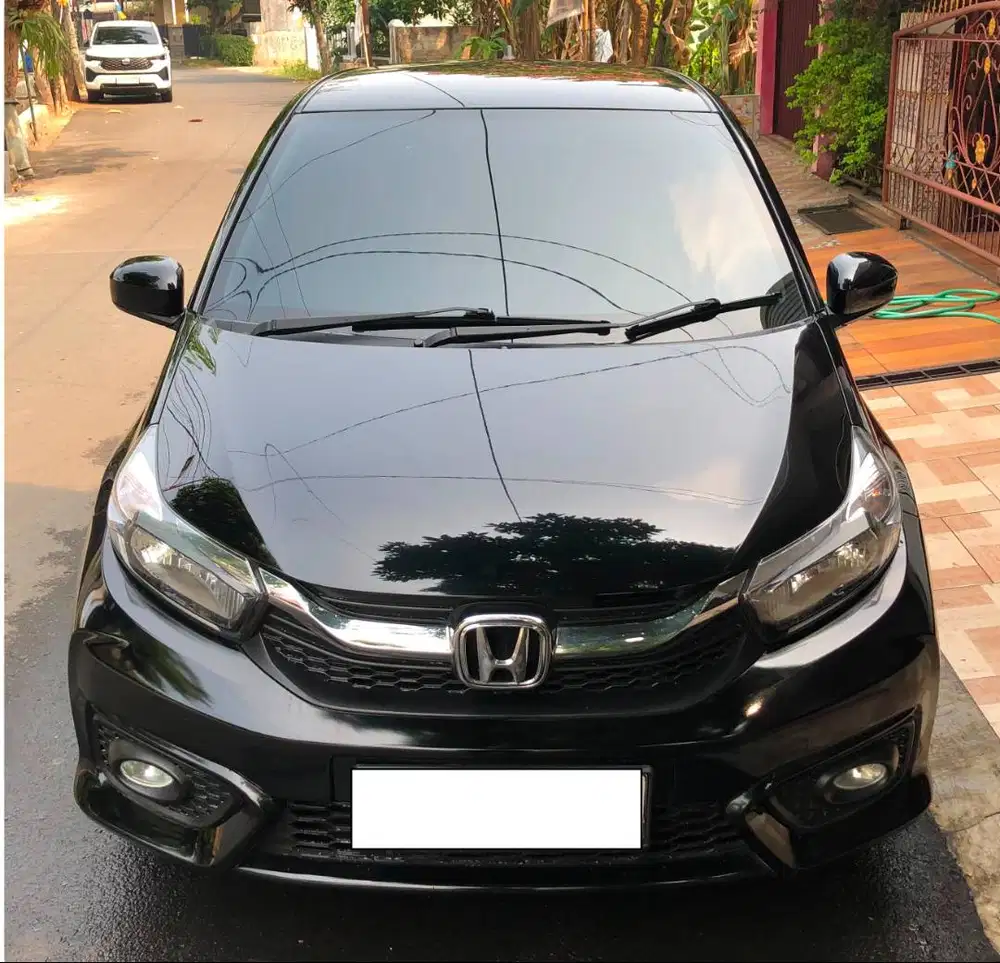 Honda Brio Satya E AT 2022 Kondisi Istimewa