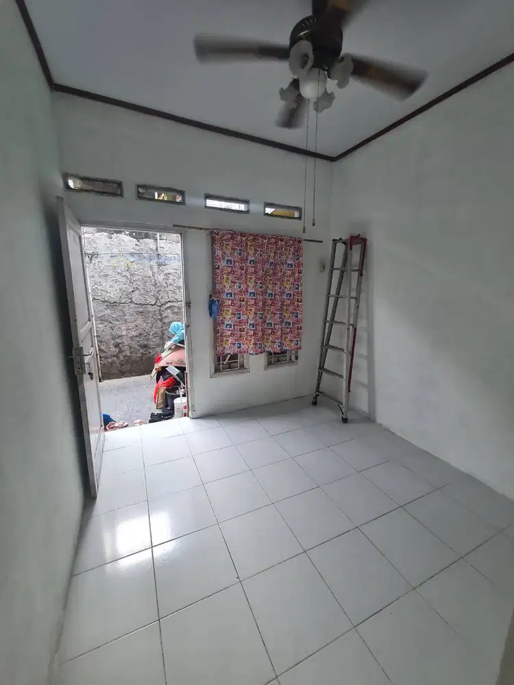 Rumah Kontrakan Nyaman, Tenang, dan Asri