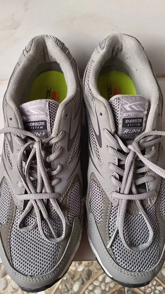 SEPATU SPOTEC ENERGIZE RUN+