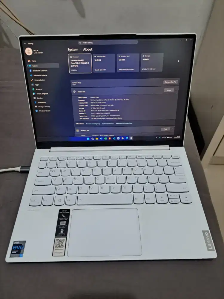 Lenovo Yoga I7 carbon