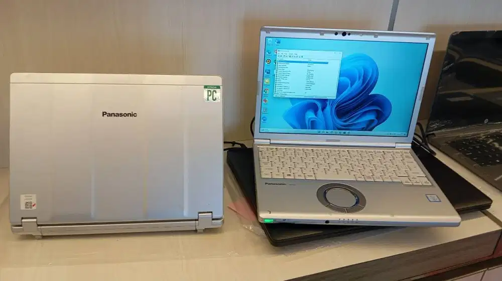 PROMO MERDEKA Core i5 gen 7 Ram 16GB SSD 128GB batre 2jam Hdmi vga LAN