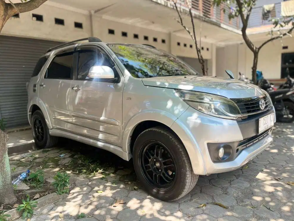 Toyota Rush 2015 Bensin
