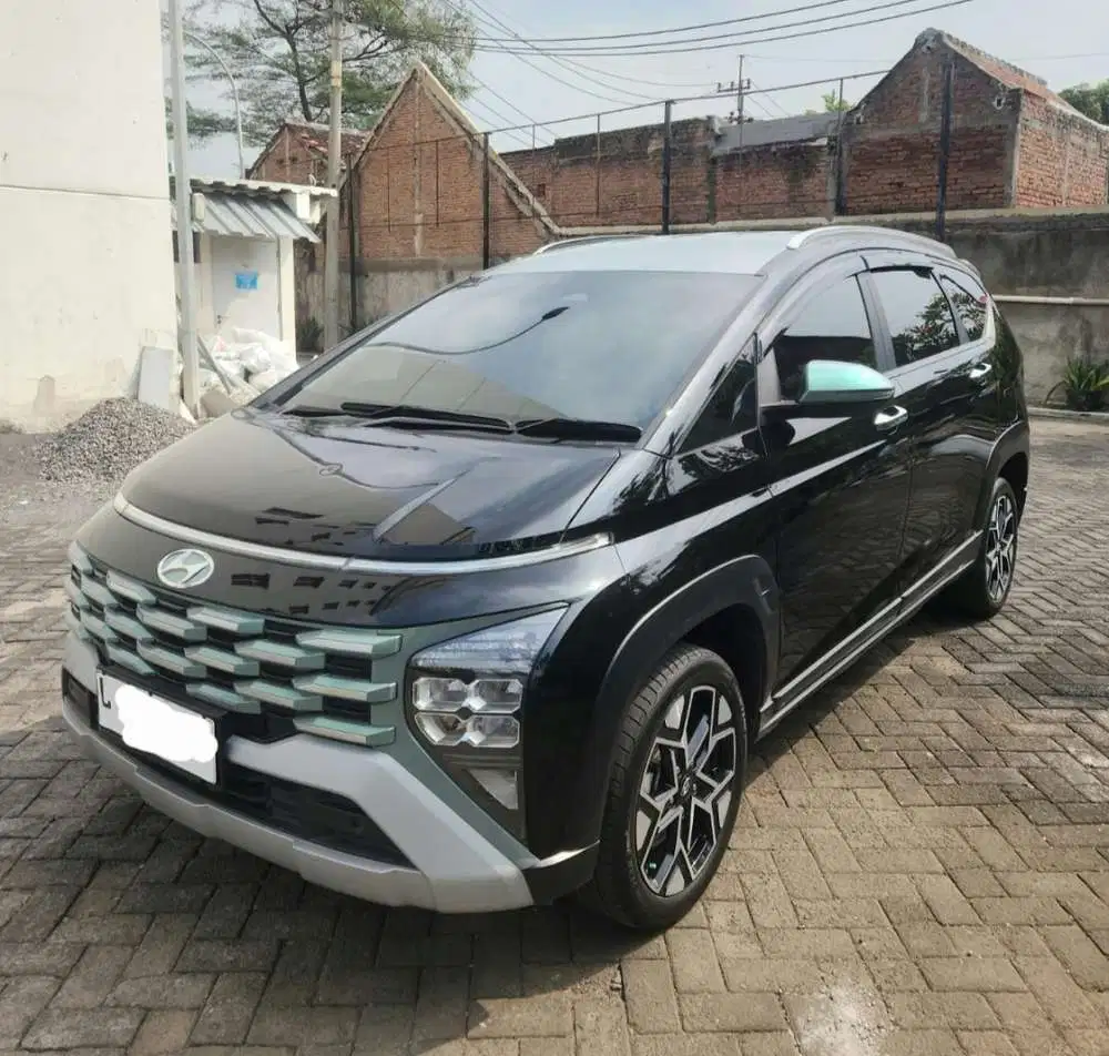 Hyundai Stargazer X Prime Matic 2023 Hitam KM 14.000