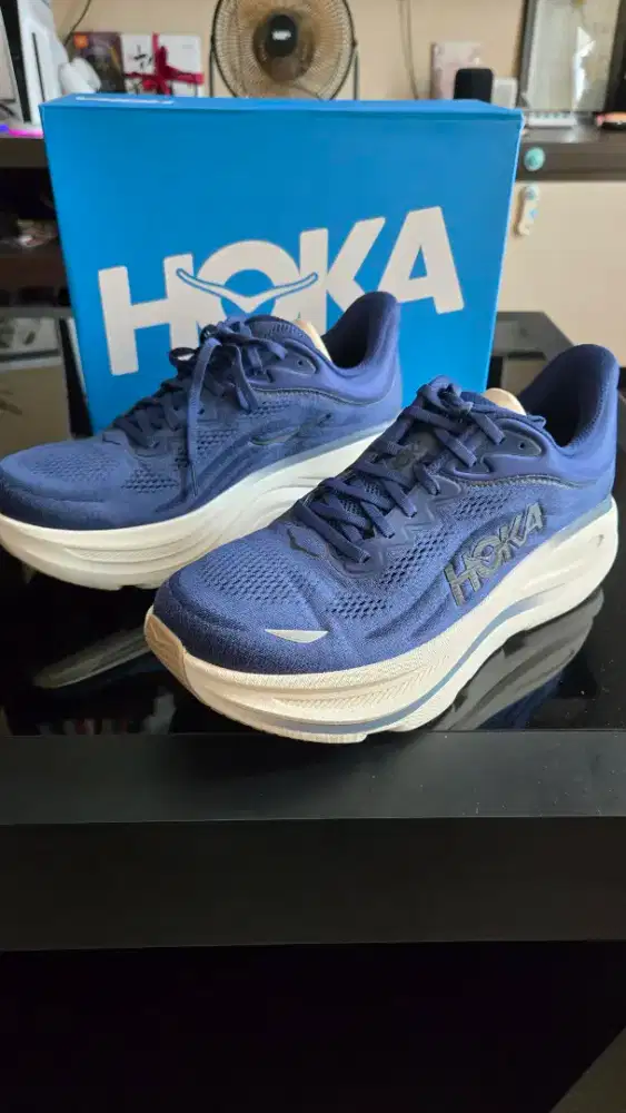 New BNIB Bondi 9 Wide Men's Running - Midnight Blue/Varsity Navy