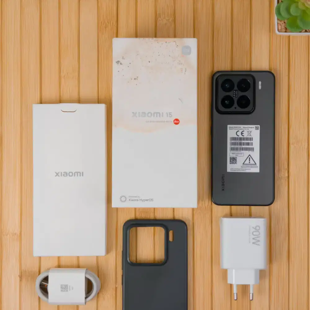 Xiaomi 15 12/512GB Black Fullset original, unit resmi xiaomi indonesia