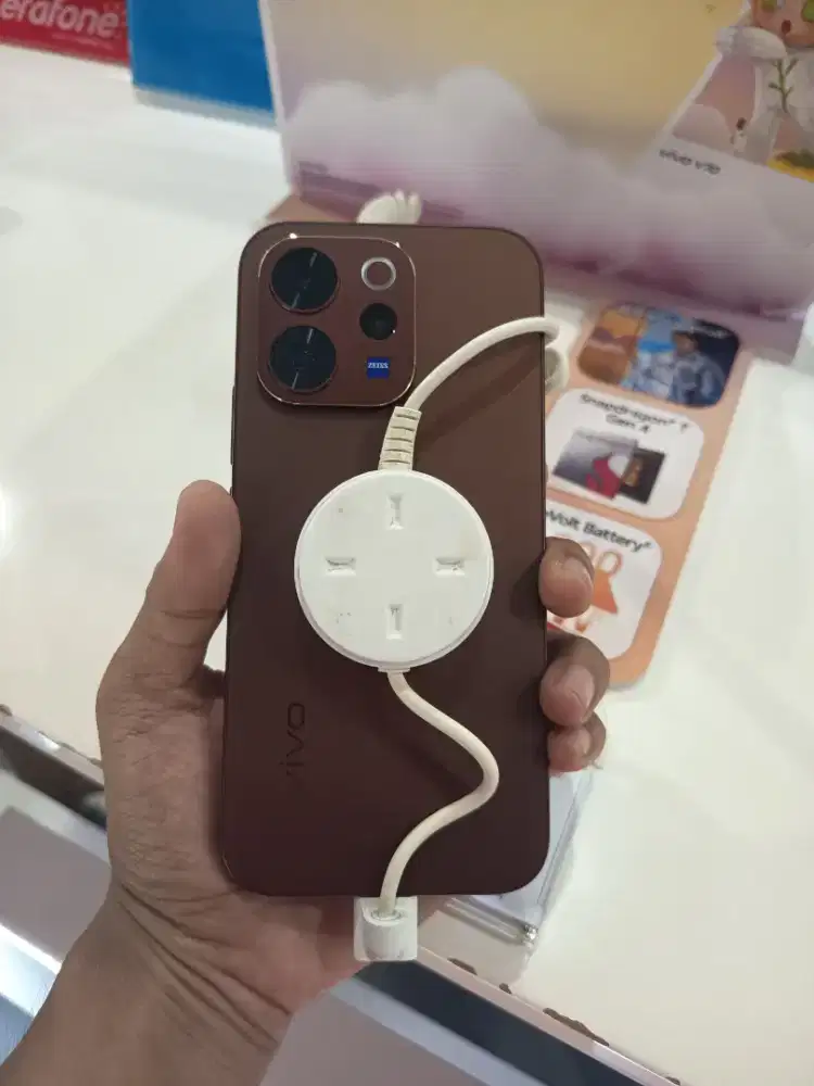 Vivo V70 5G 8/256 Sandalwood Brown
