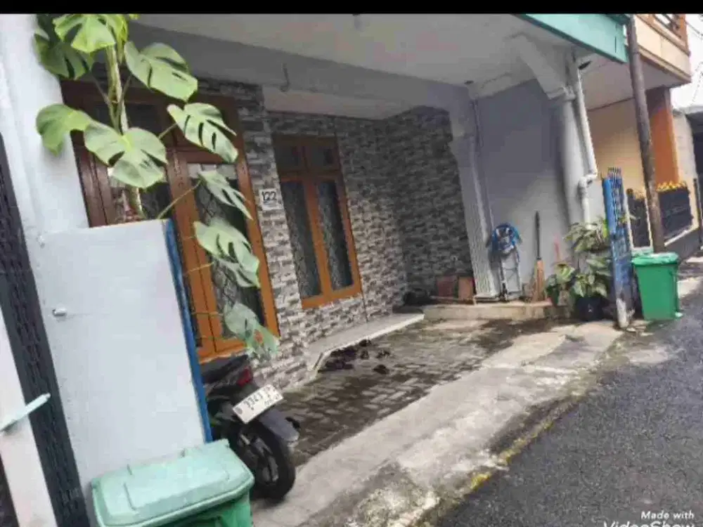 Dijual rumah akses mobil siap Huni Perumnas Klender Jakarta timur