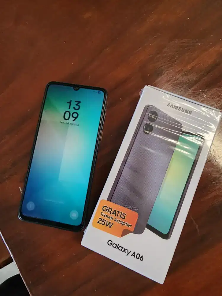 Samsung Galaxy A06 4/64 GB mulusss