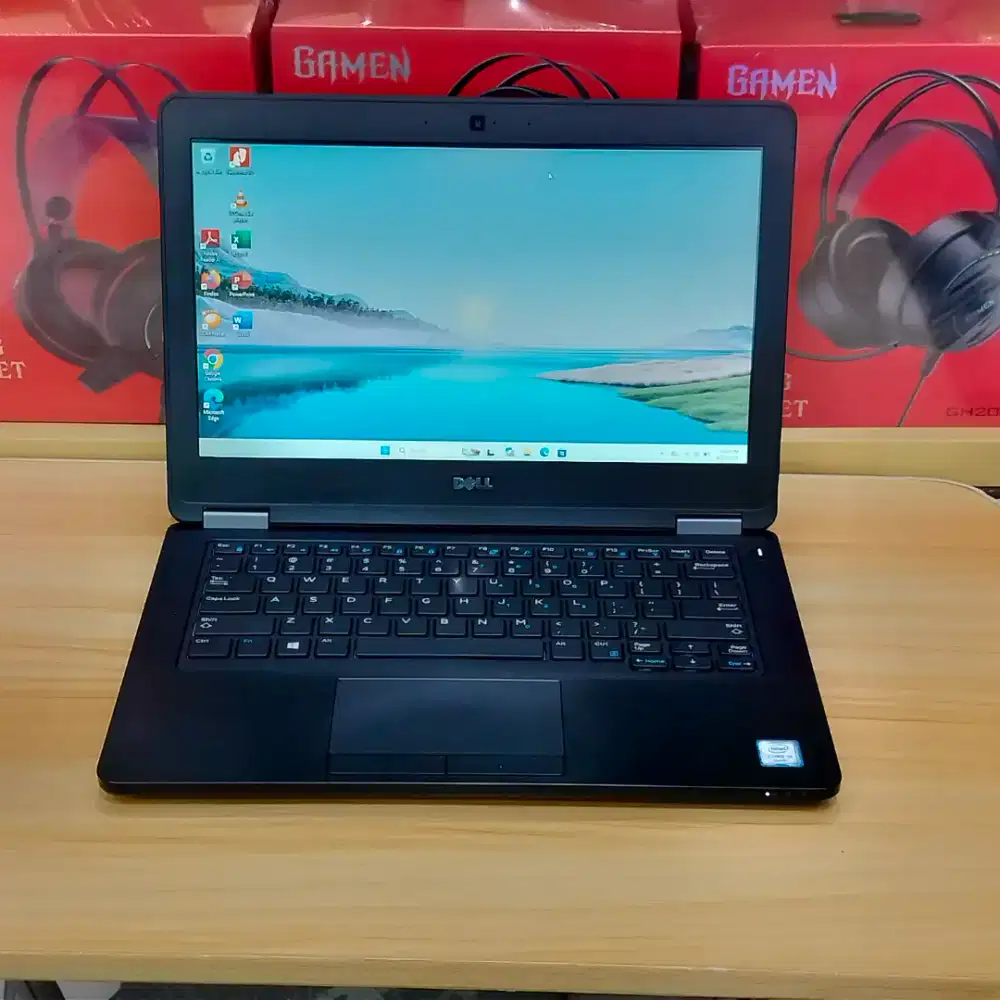 DELL Latitude E5270 Core i5-6300U RAM 8GB SSD 256GB Slim Kencang Kerja