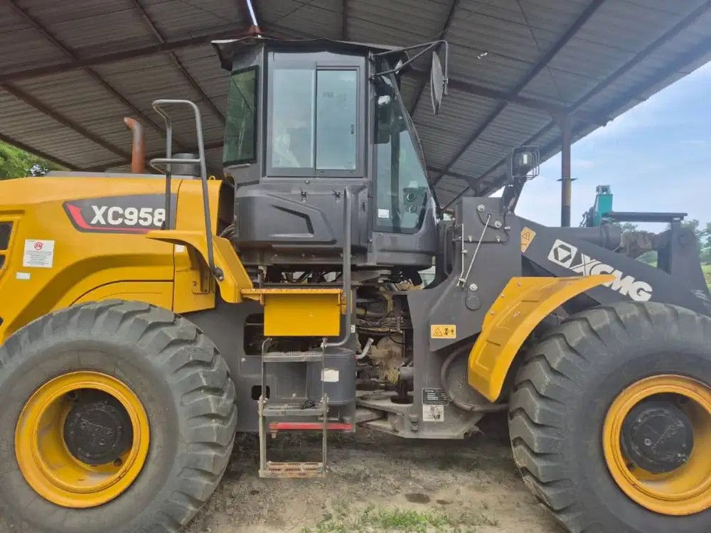 XCMG Loader XC958