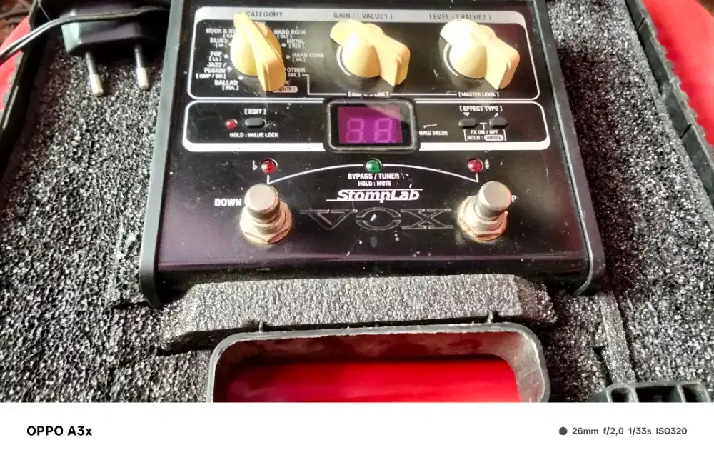 Efek gitar vox plus koper