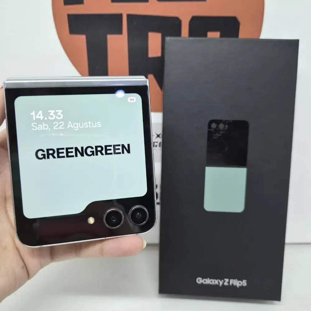Samsung Galaxy Z Flip 5 8/512GB Mint No Kendala EX Resmi Indonesia