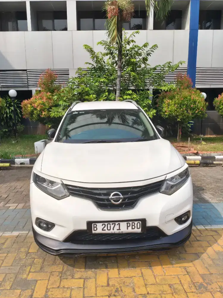Dijual Nissan Xtrail 2.5