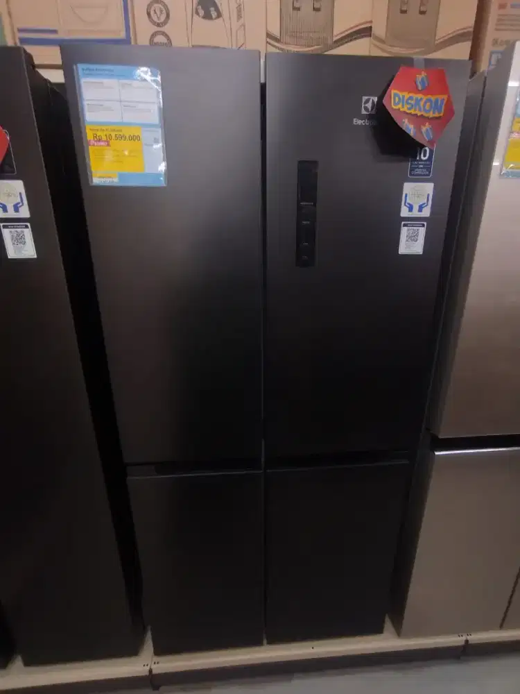 KULKAS ELECTROLUC MULTIDOOR