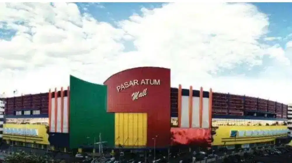 Dibutuhkan Karyawati Toko Pakaian